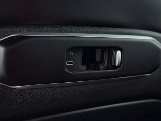 2024 BMW X5 M60i