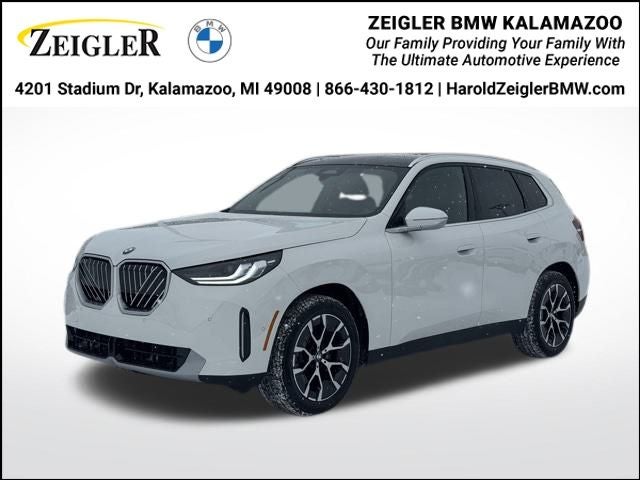 2026 BMW X3 30 XDRIVE's photo
