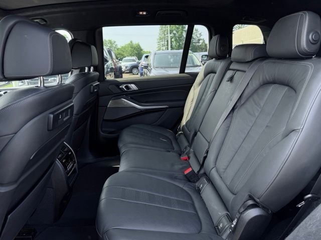 2019 BMW X7 xDrive50i