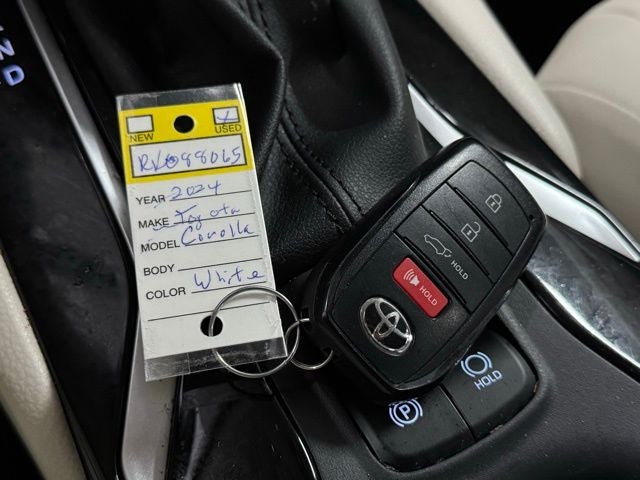 2024 Toyota Corolla Cross XLE