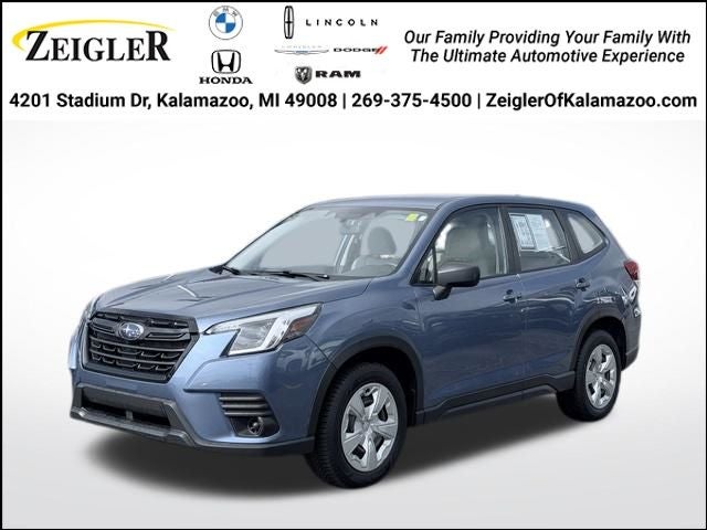 2023 Subaru Forester Base