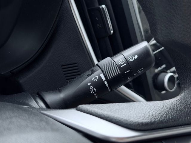 2023 Subaru Forester Base