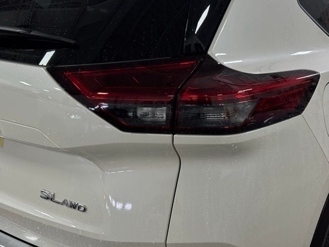 2023 Nissan Rogue SL Intelligent AWD