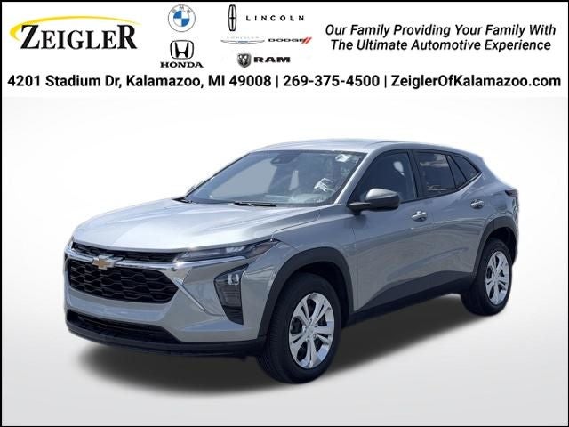 2024 Chevrolet Trax LS's photo