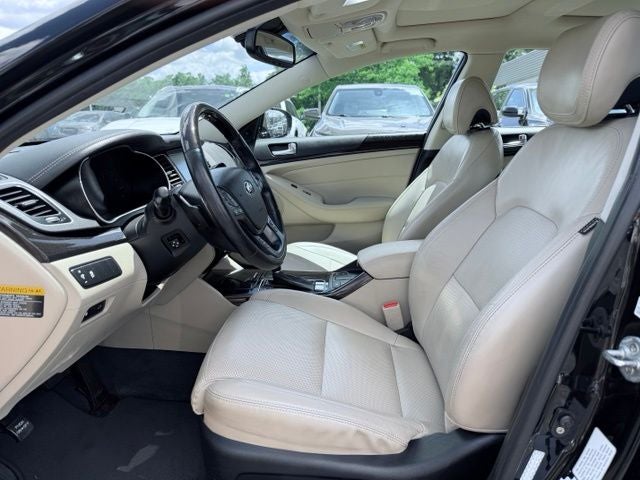 2014 Kia Cadenza Premium