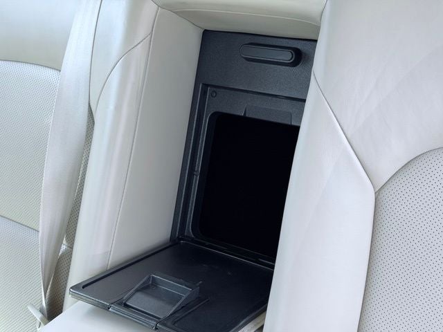2014 Kia Cadenza Premium