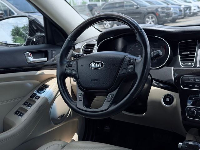2014 Kia Cadenza Premium