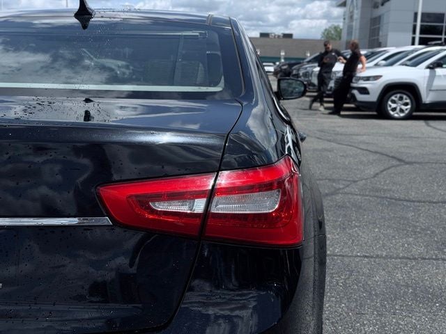 2014 Kia Cadenza Premium