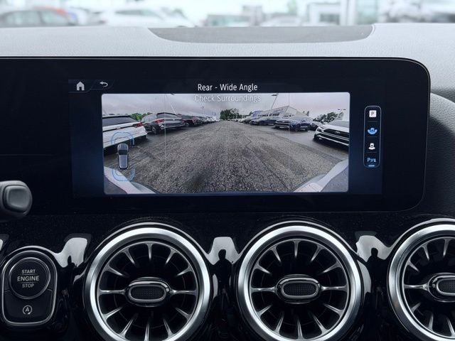 2025 Mercedes-Benz GLA 4MATIC®