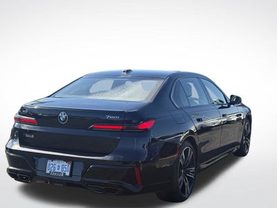 2024 BMW 7 Series 760i xDrive
