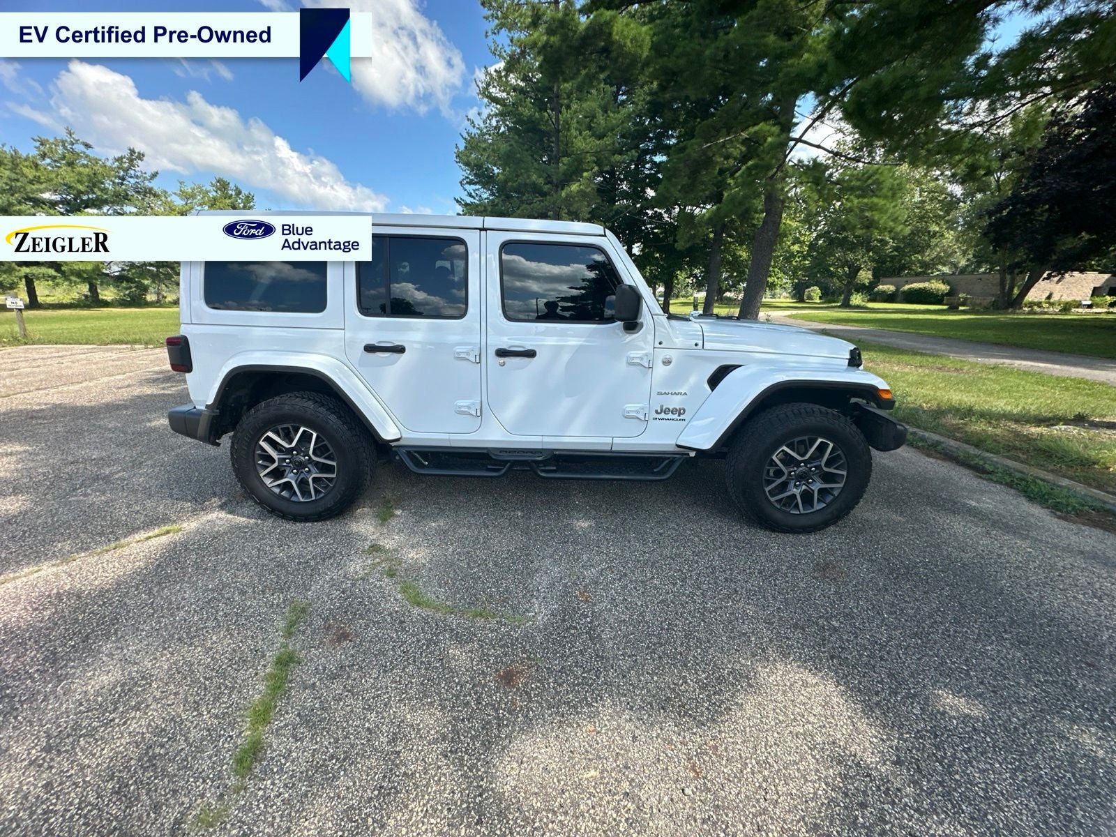 2024 Jeep Wrangler Sahara