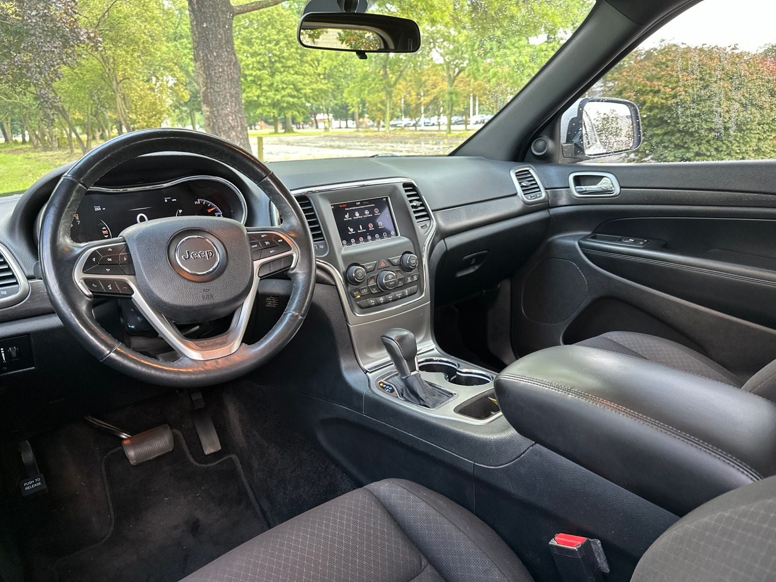 2018 Jeep Grand Cherokee Laredo E