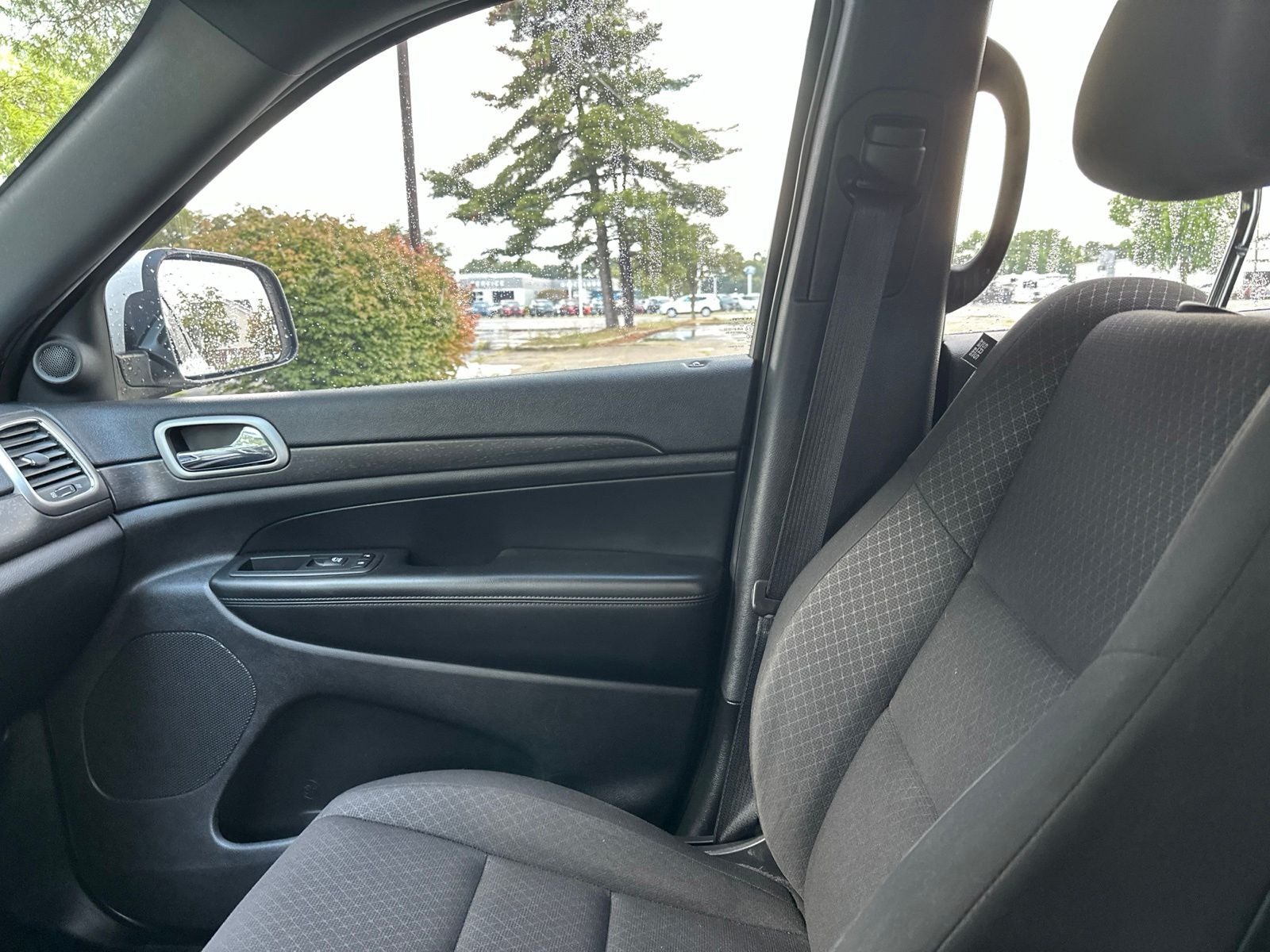 2018 Jeep Grand Cherokee Laredo E