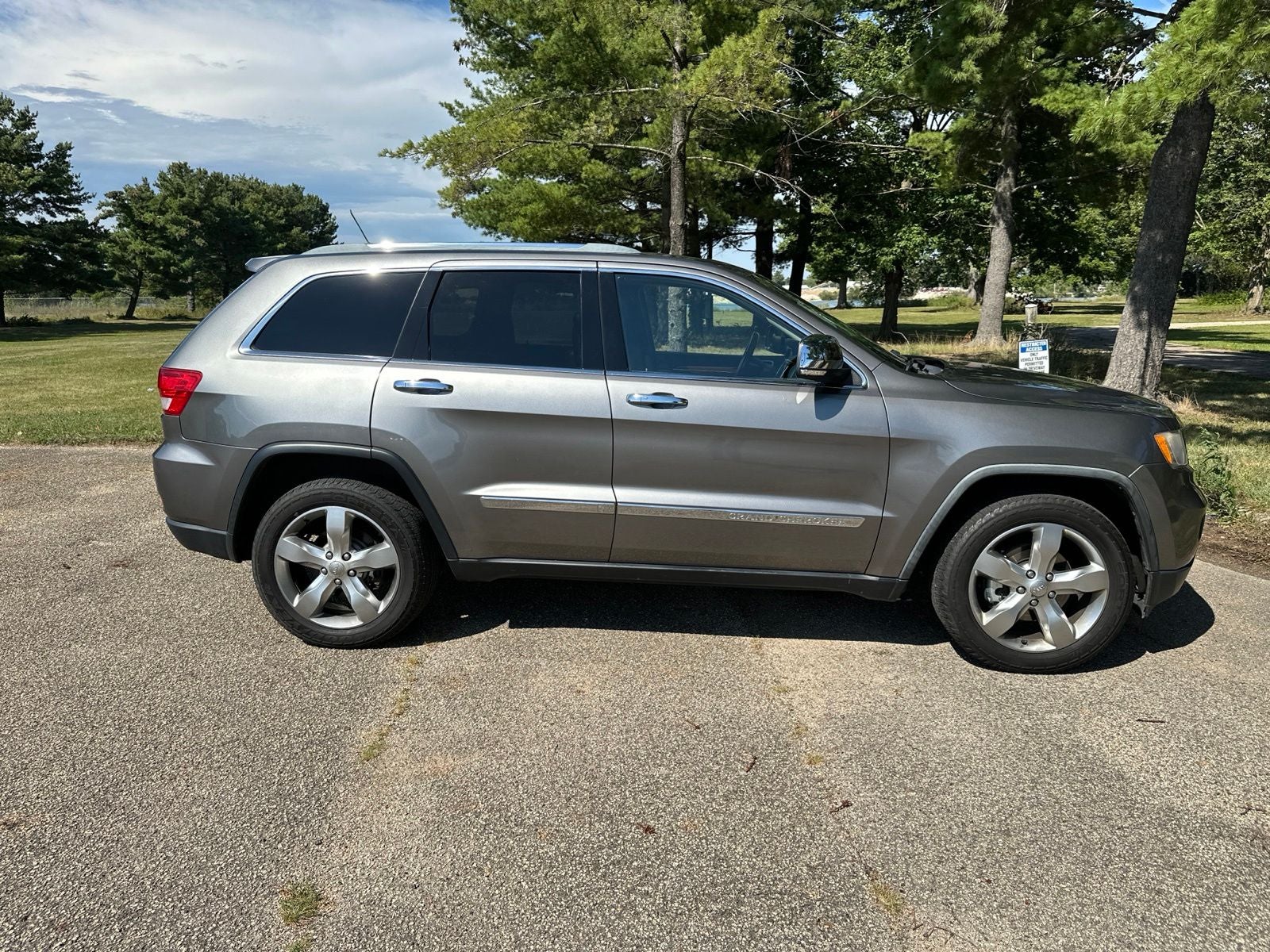 2012 Jeep Grand Cherokee Overland