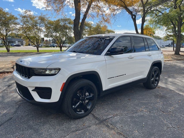 2023 Jeep Grand Cherokee Altitude