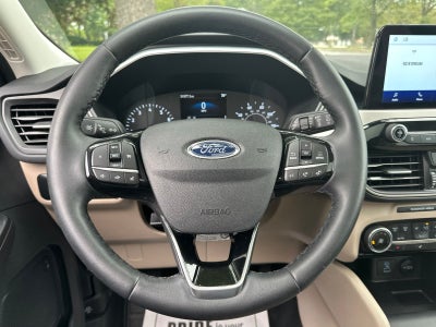 2022 Ford Escape SE