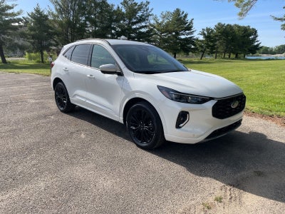 2023 Ford Escape ST-Line Elite