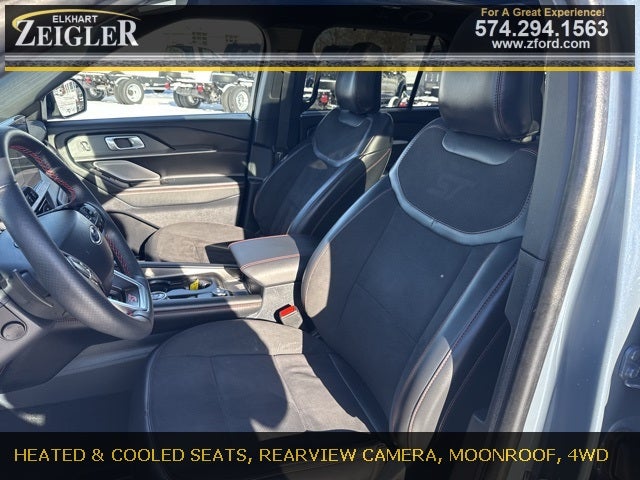 2025 Ford Explorer ST