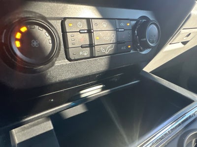 2022 Ford F-450SD XLT DRW