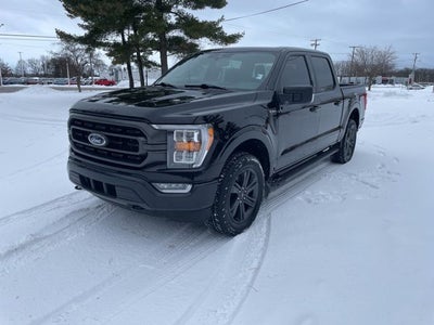 2023 Ford F-150 XLT With Dual Sunroof