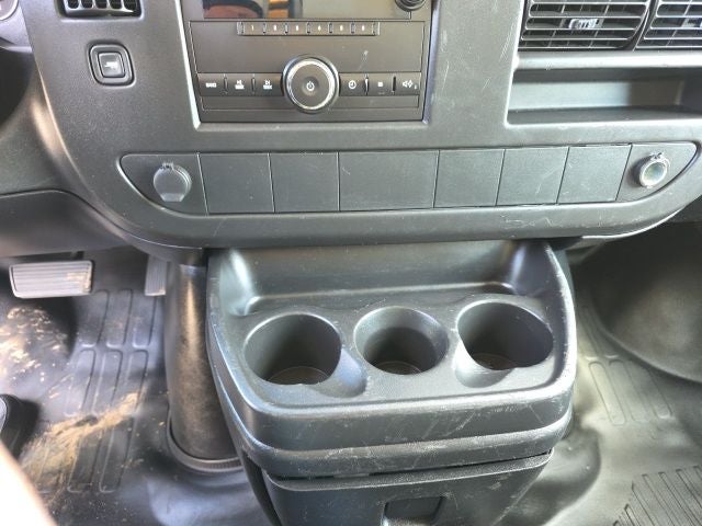 2009 Chevrolet Express 3500 Work Van Cutaway