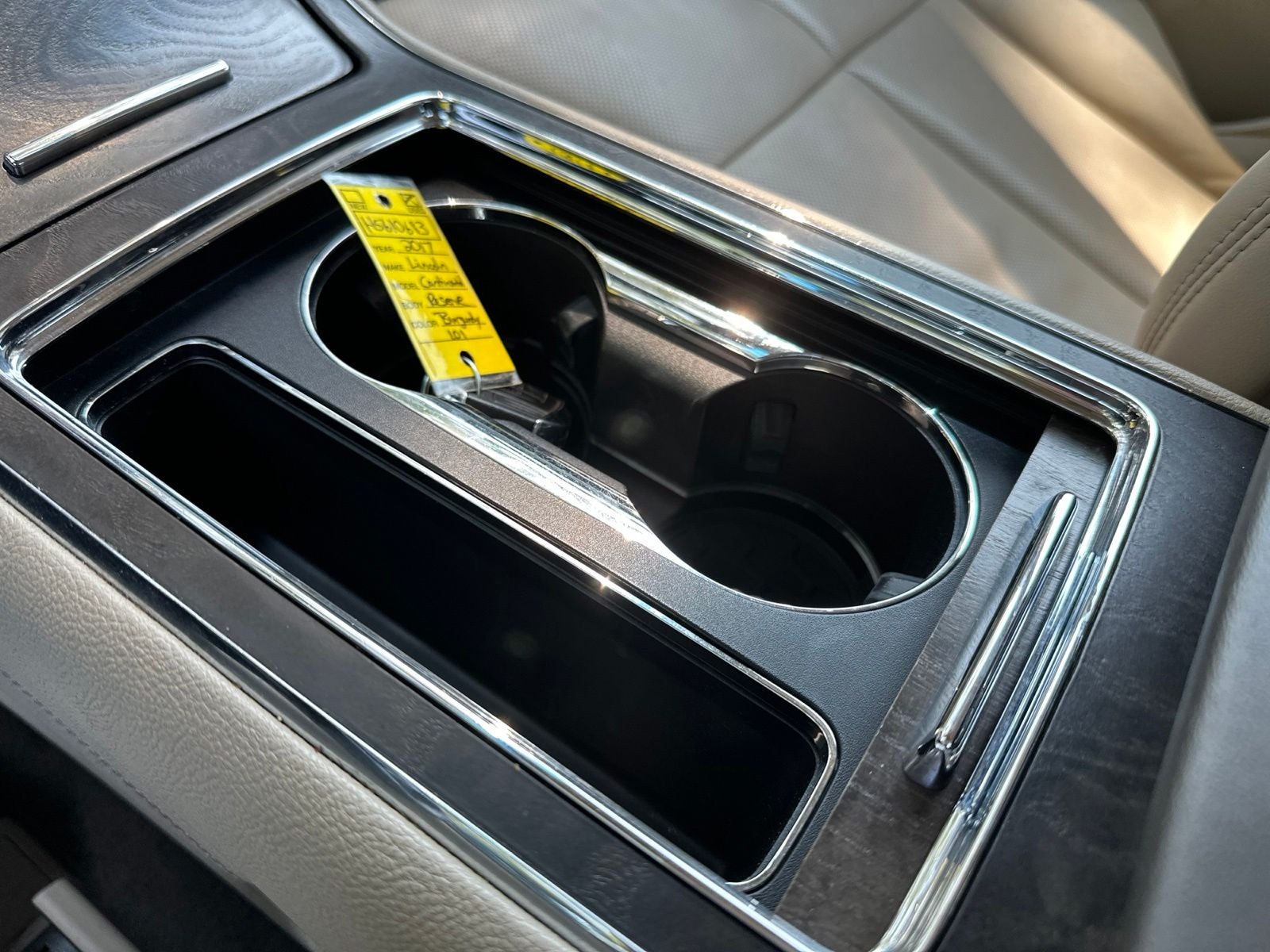 2017 Lincoln Continental Reserve