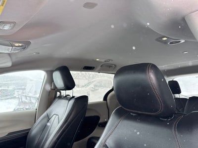 2017 Chrysler Pacifica Touring L Plus