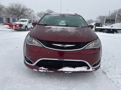 2017 Chrysler Pacifica Touring L Plus