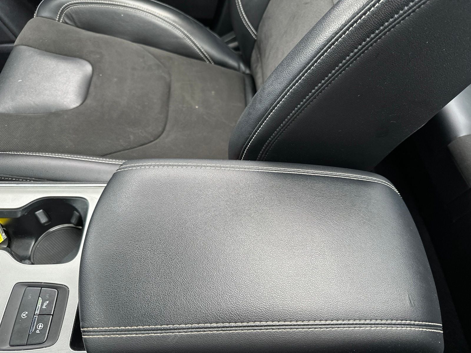 2022 Ford Edge ST
