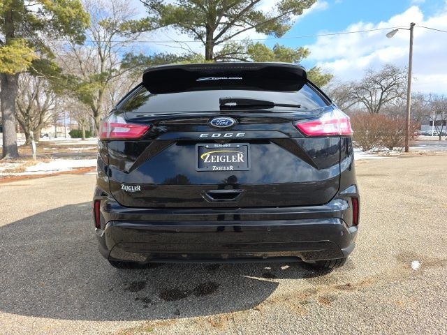 2023 Ford Edge ST Line