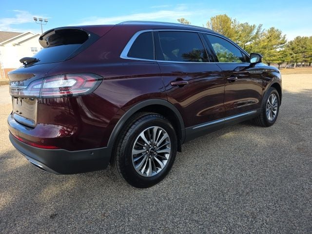 2022 Lincoln Nautilus Reserve