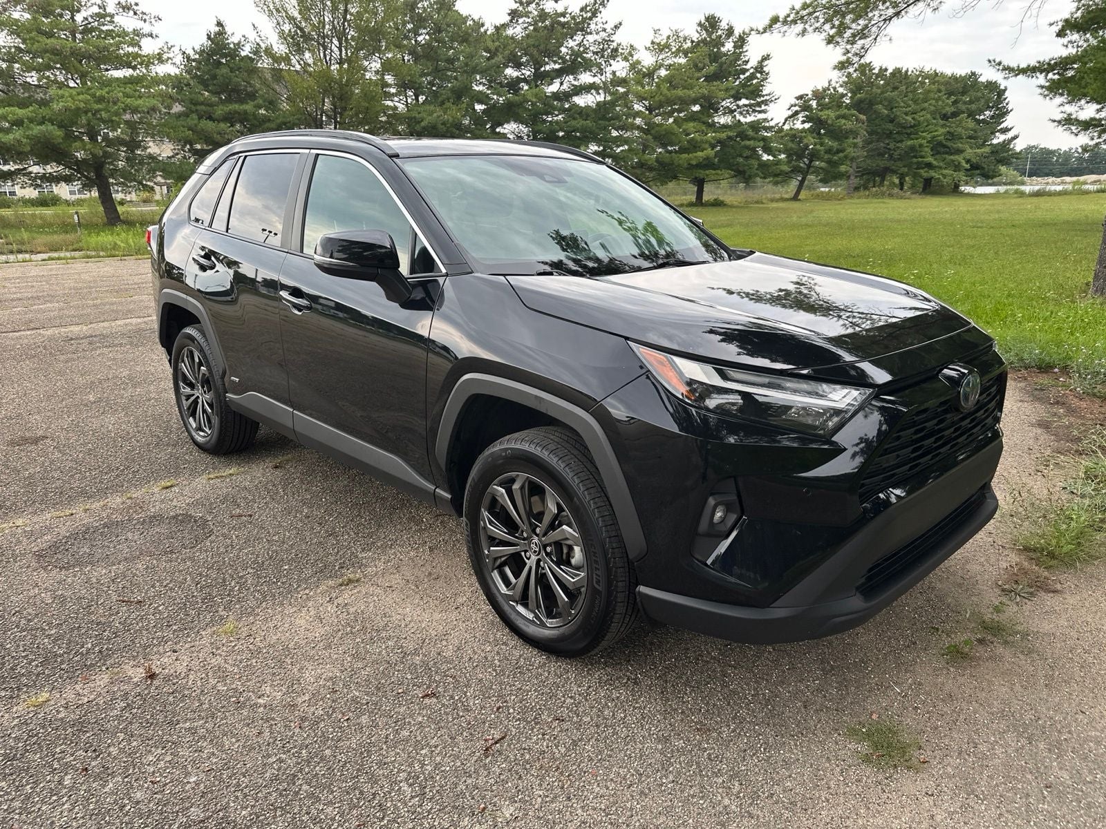 2024 Toyota RAV4 Hybrid XLE Premium