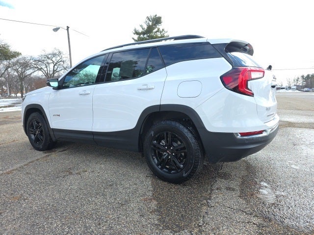 2024 GMC Terrain AT4