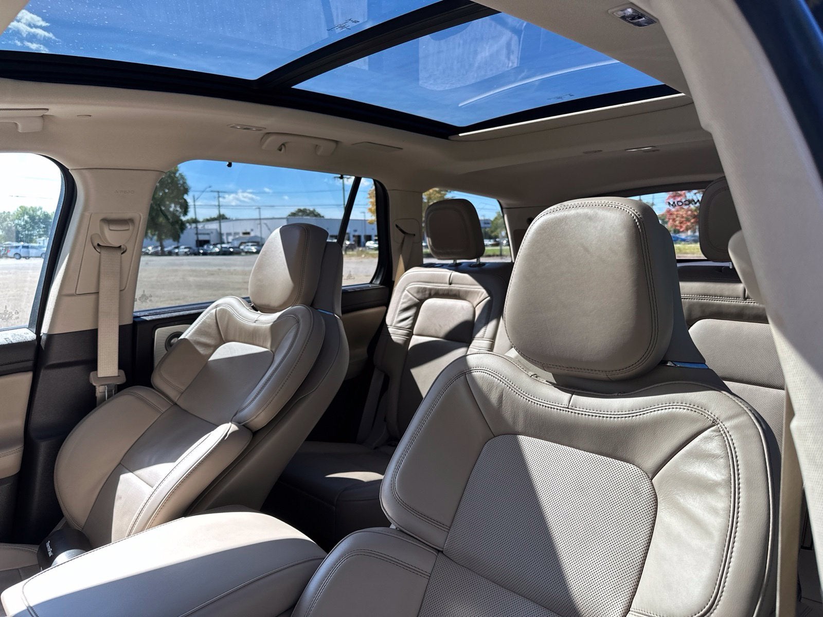 2022 Lincoln Aviator Reserve Premium