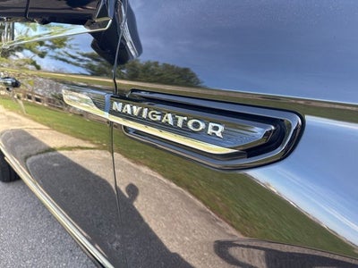 2022 Lincoln Navigator L Reserve
