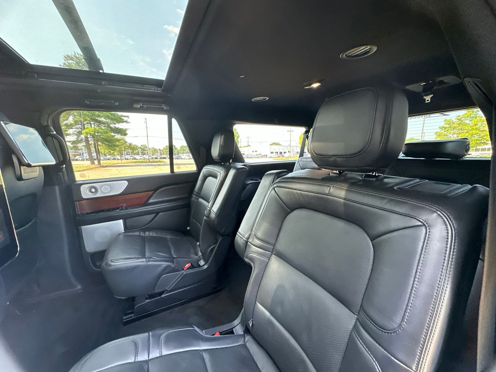 2022 Lincoln Navigator L Reserve