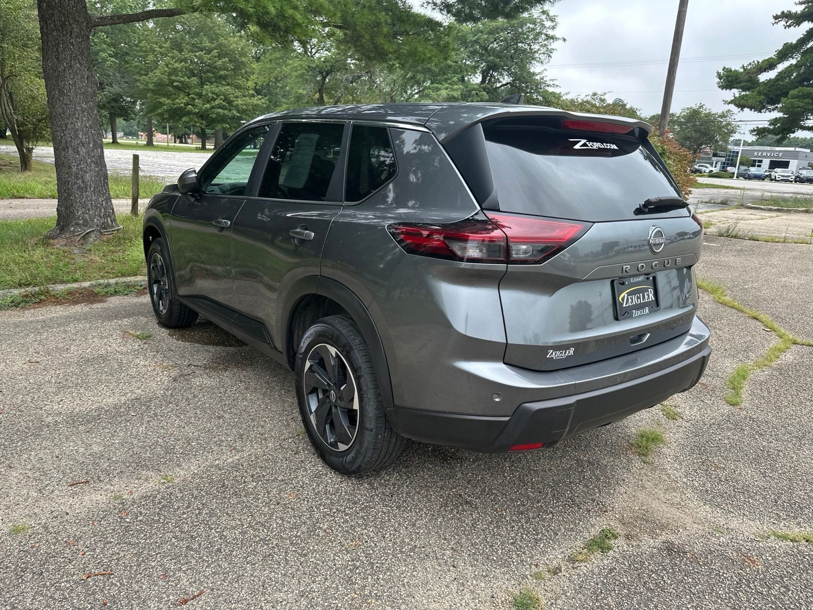 2025 Nissan Rogue SV