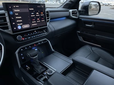 2022 Toyota Tundra Platinum