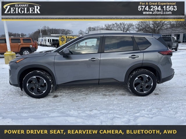 2025 Nissan Rogue SV