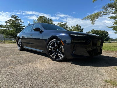 2024 BMW 7 Series 760i xDrive