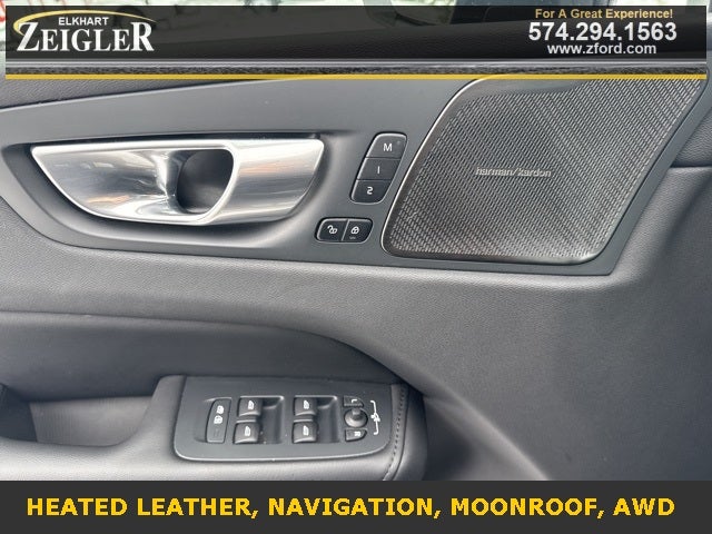 2024 Volvo XC60 B5 Plus Dark Theme