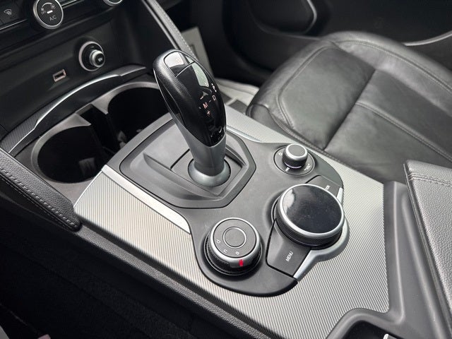 2018 Alfa Romeo Stelvio Base