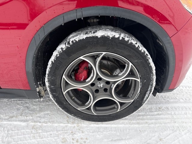 2018 Alfa Romeo Stelvio Base